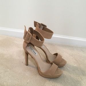Steve Madden Cream Open Toe Heels